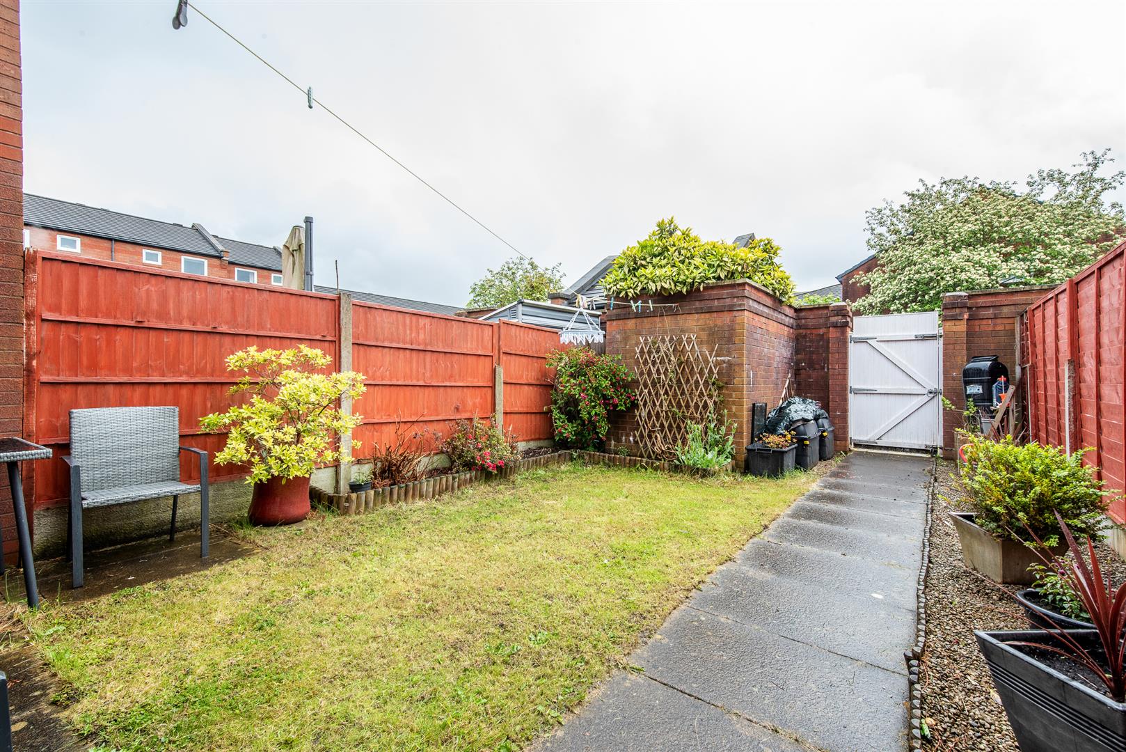 2 bed property in Princes Reach, Preston